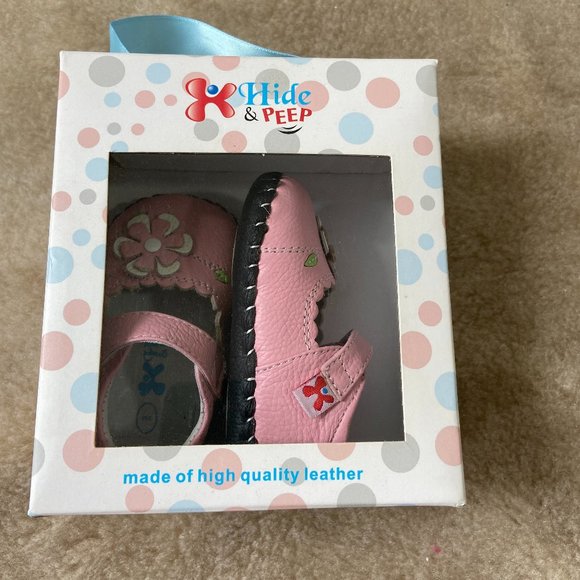 Hide & Peep Leather Baby Walker Shoe Mary Jane  Pink Butterfly - Picture 3 of 7